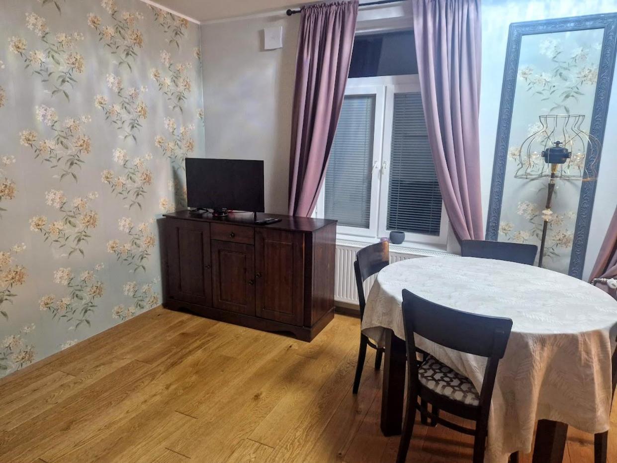 Suur-Ameerika Apartment Tallinn Extérieur photo