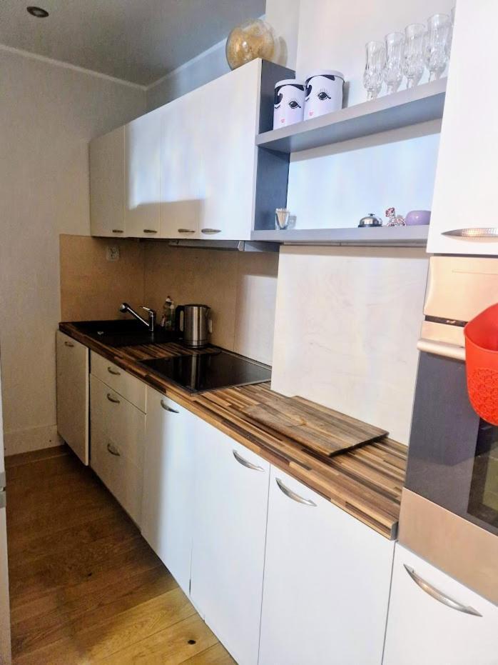 Suur-Ameerika Apartment Tallinn Extérieur photo